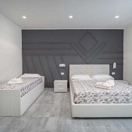 Vincent Guesthouse Скалея Экстерьер фото